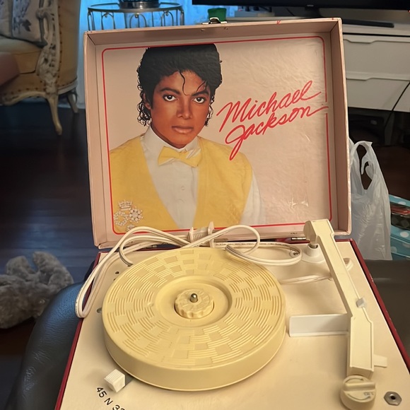 Vintage Michael Jackson record player - Picture 4 of 9